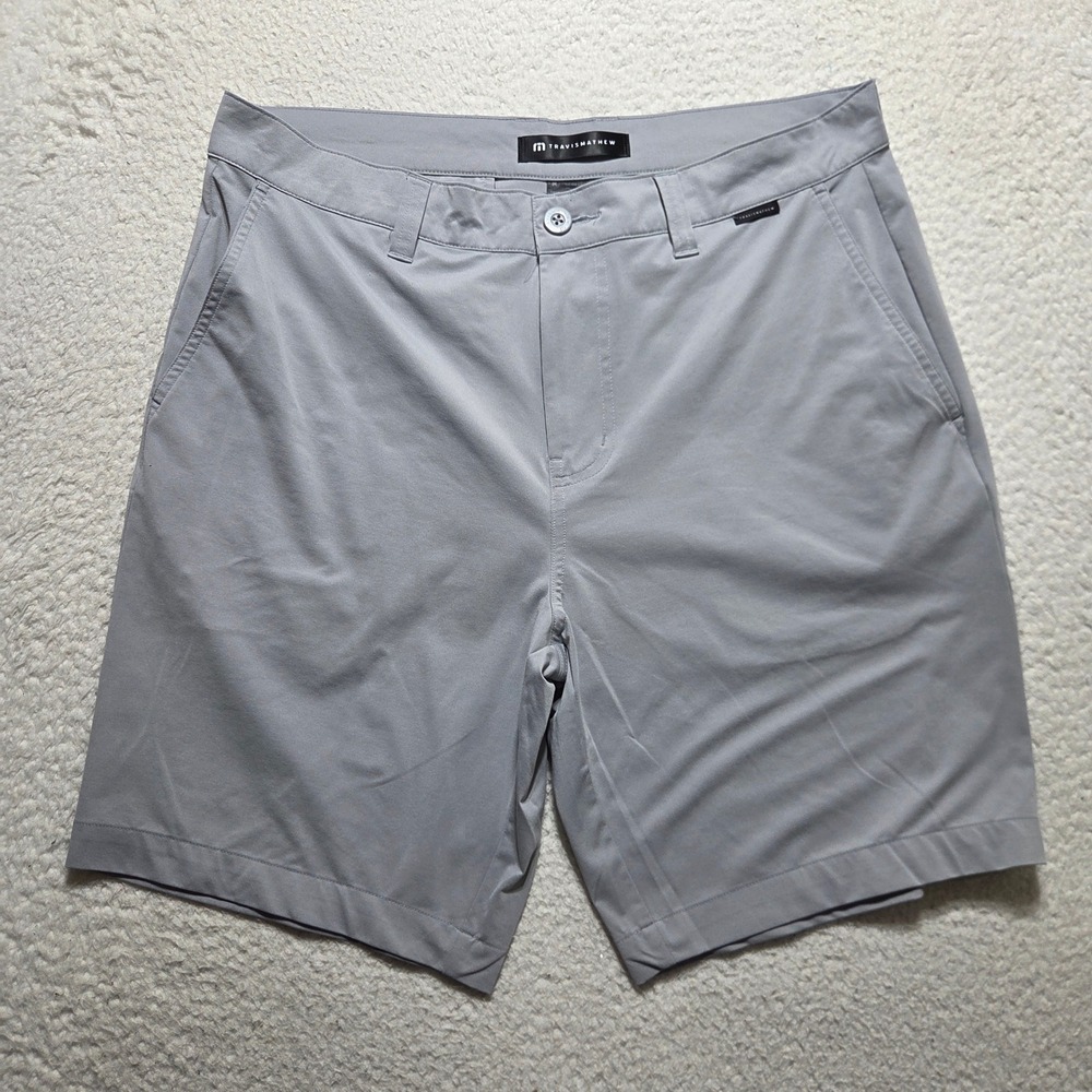 TravisMathew Shorts Mens 33 Gray Lightweight Stretch Performance Golf Athleisure
